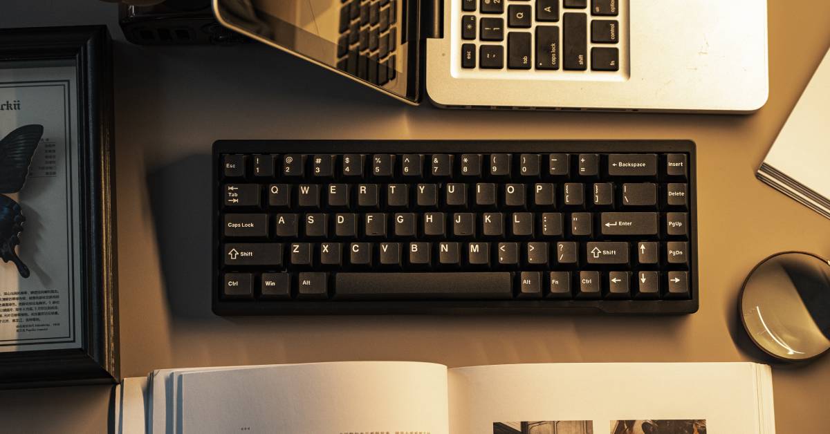EPOMAKER AKKO 5075B Plus Hot-Swap Mechanical Keyboard product photo