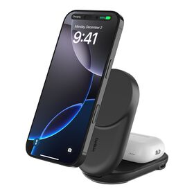 Belkin UltraCharge 2-in-1 Foldable Magnetic Charger product photo