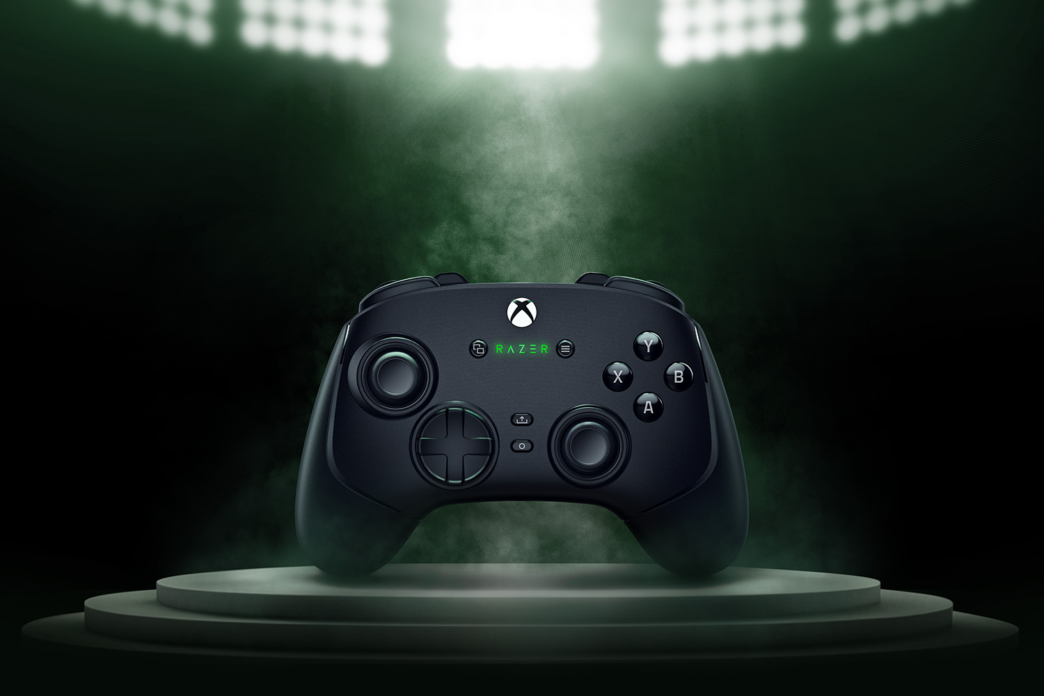 Razer Wolverine V3 Pro Wireless Gaming Controller product photo